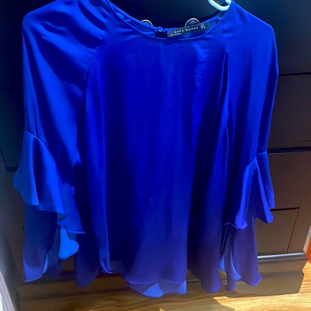 Zara blouse, silk material , round neck